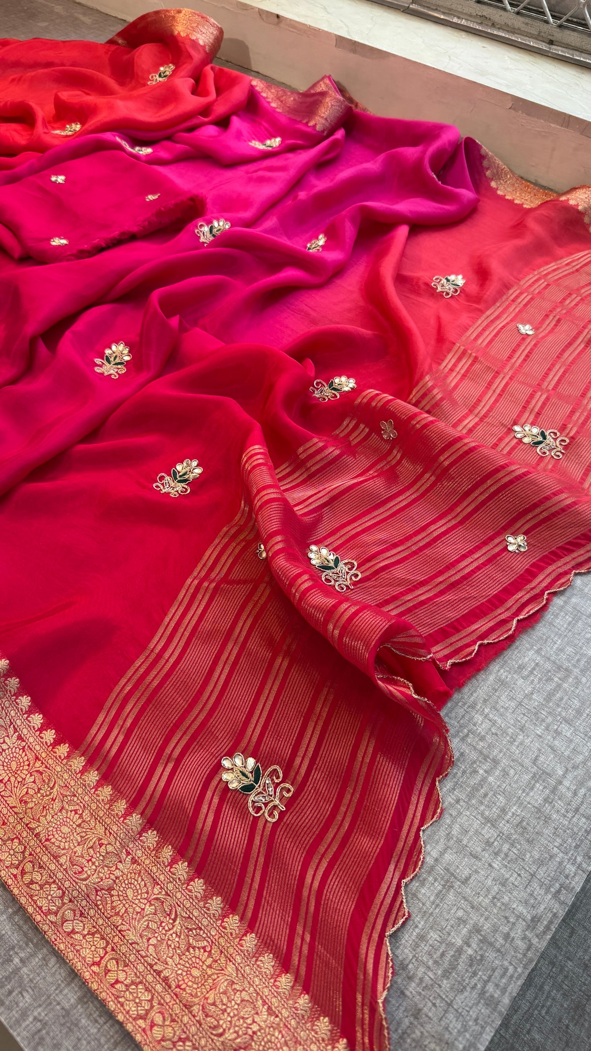 Banarasi Zari Border Silk Saree With Small Buttis