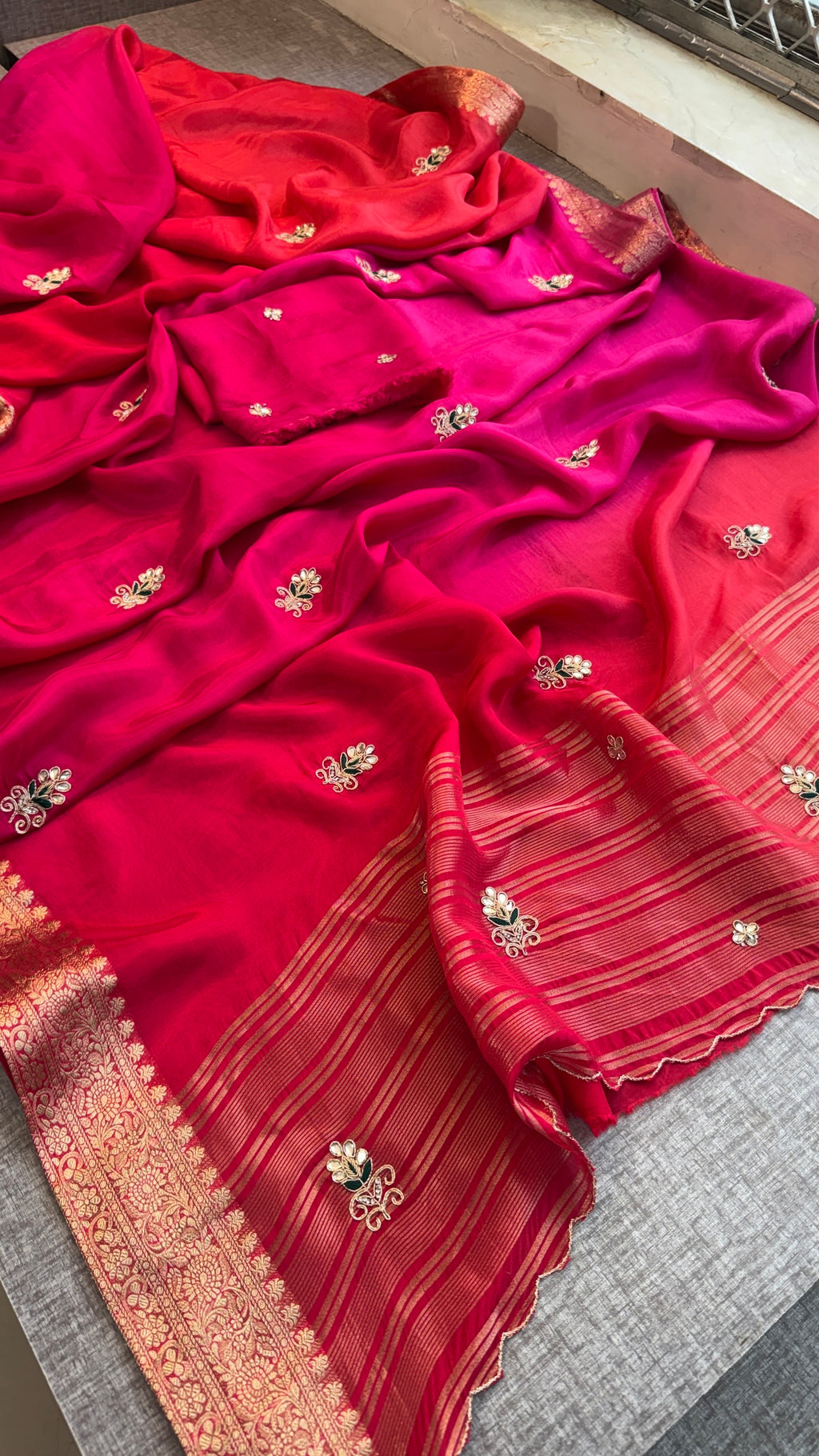 Banarasi Zari Border Silk Saree With Small Buttis